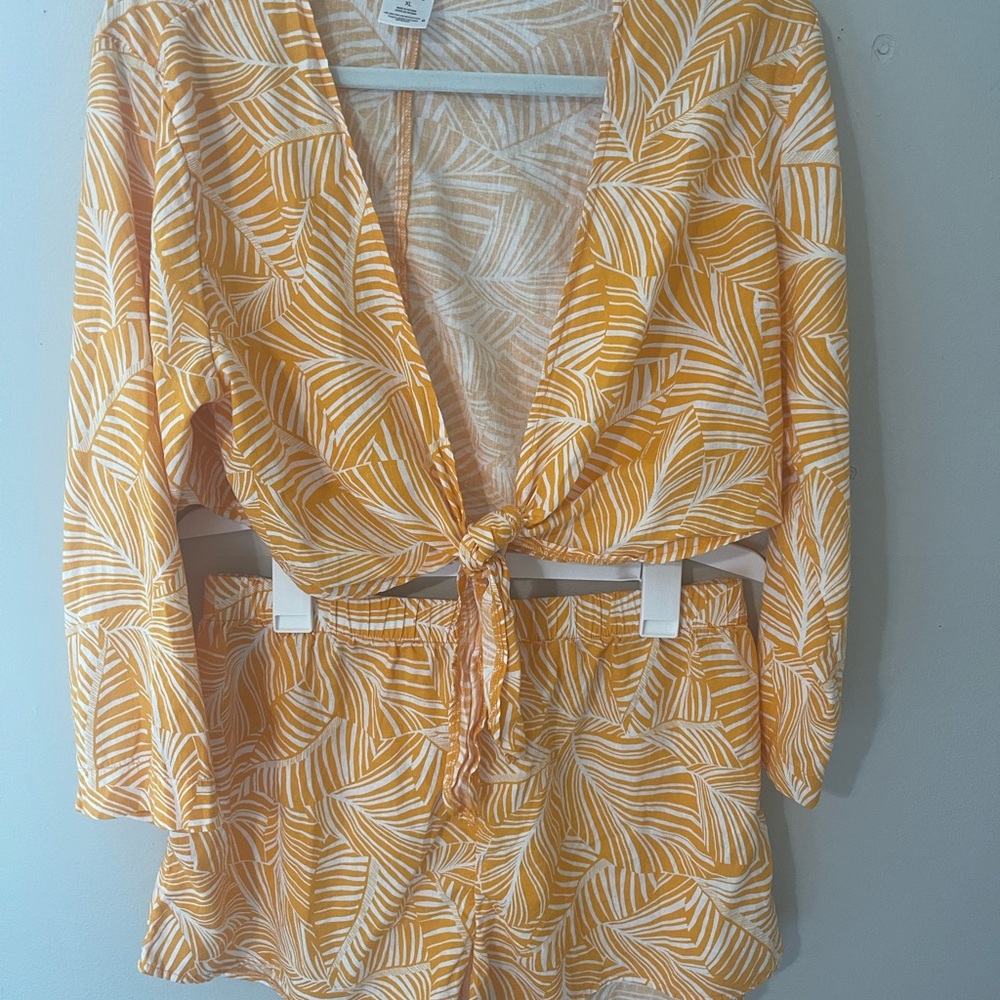 Shade & Shore Yellow Leaf Print Top and Matching Shorts